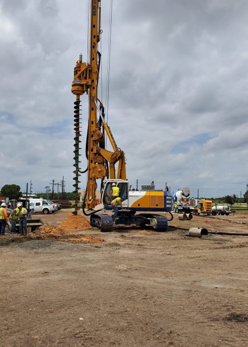 BG20-installing-test-Augercast-pile-Texas-AM-in-College-Station-for-Bartlett-Cocke BG20-installing-test-Augercast-pile-Texas-AM-in-College-Station-for-Bartlett-Cocke
